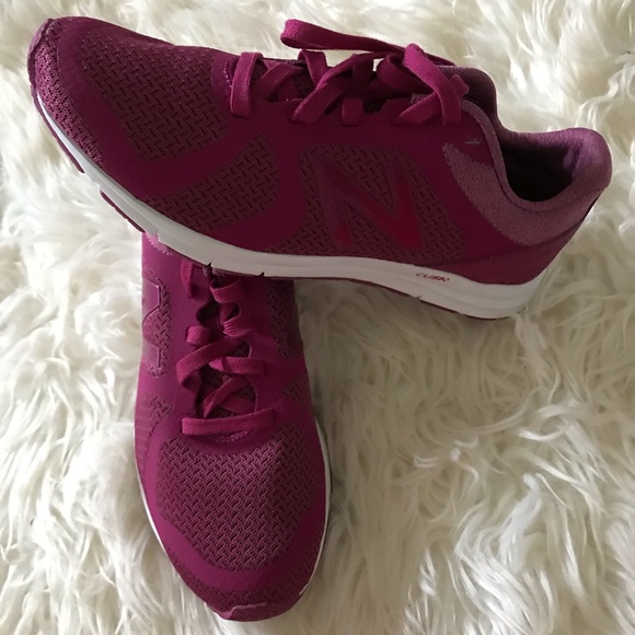 New Balance x Isaac Mizrahi Live! Lace-Up Sneakers - Picture 13 of 16